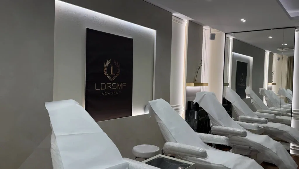 Scalp Micropigmentation Austin Texas - Leaders SMP Clinic